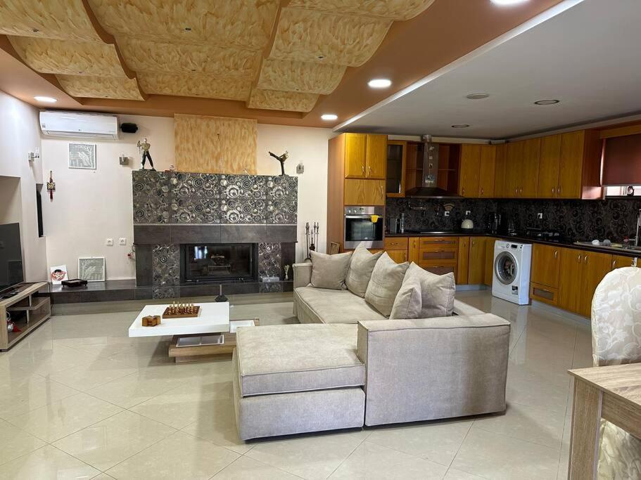 Вилла Lux House With Garden Kampos  Экстерьер фото